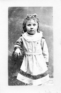 Una Victoria Kilgore, aged 5 years, 1875.